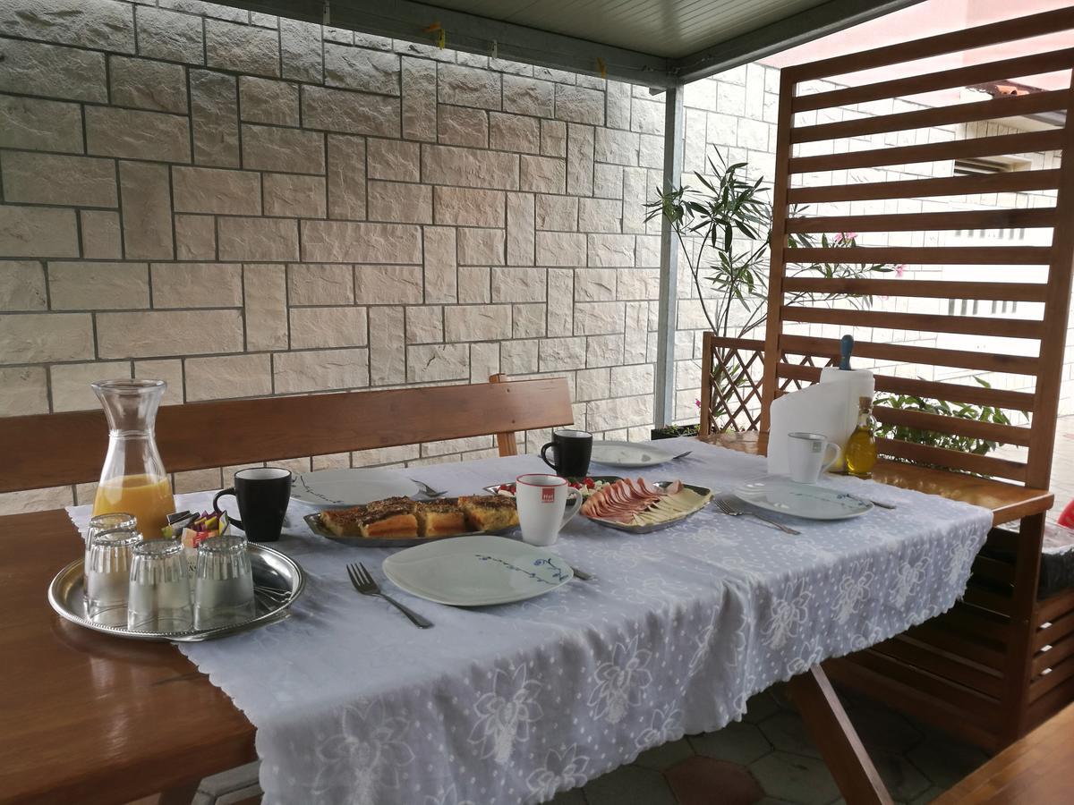 Apartments Villa Sibenik Primošten Екстериор снимка