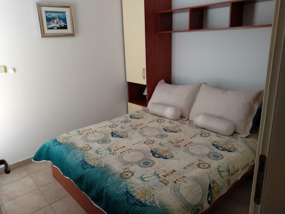 Apartments Villa Sibenik Primošten Екстериор снимка